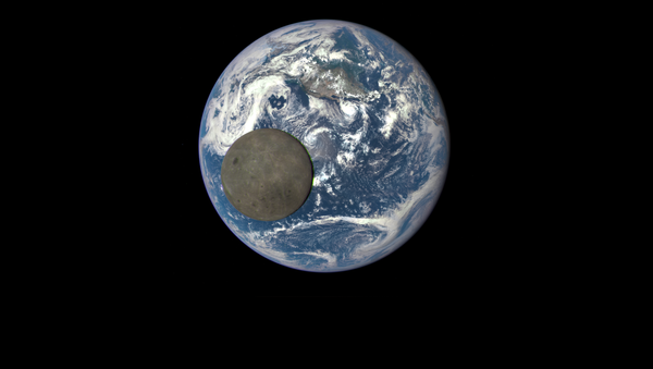 NASA、月の裏側と地球のツーショットを発表 - Sputnik 日本