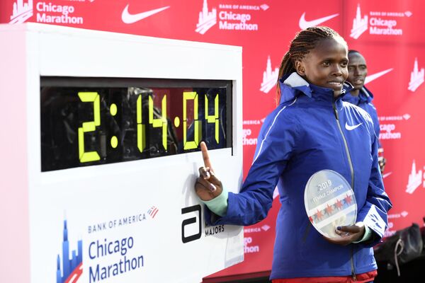 世界陸連、コスゲイ選手が世界記録を更新したナイキの新シューズを禁止する方針 世界陸連、コスゲイ選手が世界記録を更新したナイキの新シューズを禁止する方針 - Sputnik 日本
