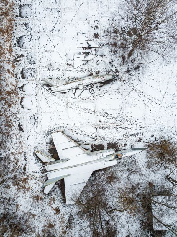 飛行機の墓場　ロシアのトヴェリ州 - Sputnik 日本