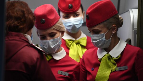 中国からノボシビルスクに到着した旅客機の乗客、発熱で病院に搬送 - Sputnik 日本