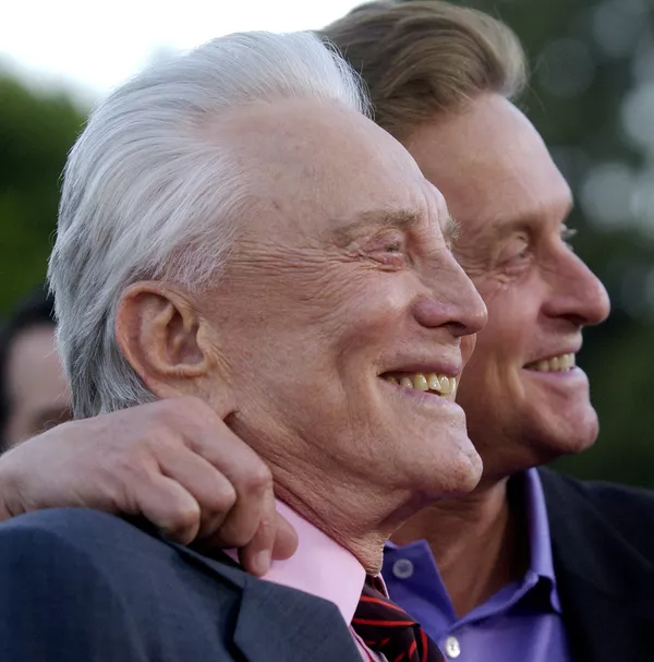 俳優カーク・ダグラスさん死去 息子マイケル・ダグラスさんが発表 俳優カーク・ダグラスさん死去 息子マイケル・ダグラスさんが発表