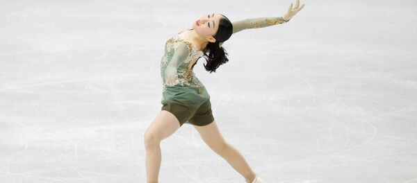 Фигуристка Рика Кихира во время произвольной программы на Чемпионате четырёх континентов по фигурному катанию в Сеуле - Sputnik 日本