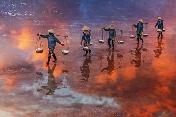 #Water2020ファイナリスト　ベトナムの写真家の作品「Sunset on the salt field of Ninh Diem Khanh Hoa」 - Sputnik 日本