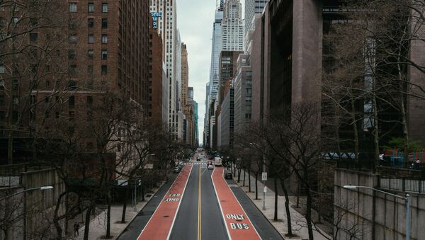 Опустевшая улица в центре Нью-Йорка во время режима ЧС - Sputnik 日本