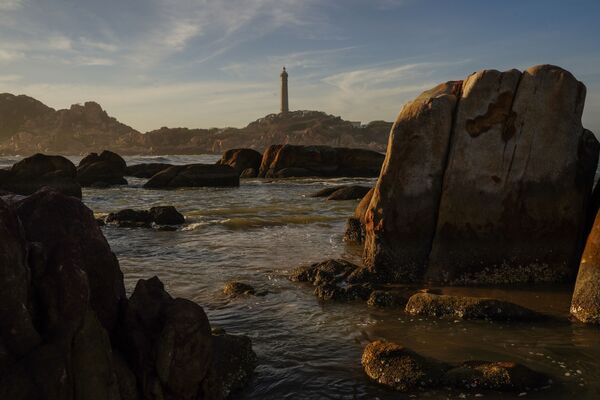 ケガ岬にあるベトナム最古の灯台（ベトナム・ビントゥアン省） - Sputnik 日本
