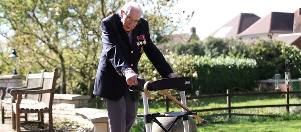 トム・ムーア トム・ムーア - Sputnik 日本