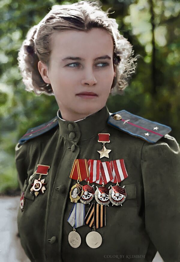 ソ連の女性航空部隊「第46親衛夜間爆撃航空連隊」の隊員ナターリヤ・メクリン - Sputnik 日本