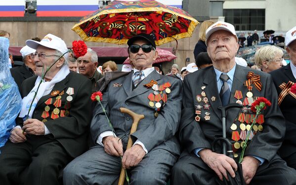 戦勝71周年記念パレードに参加した退役軍人（2016年） - Sputnik 日本