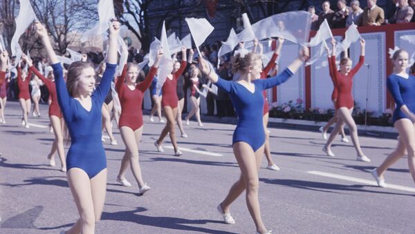 リトアニア、ビルニュスで行われた体育パレード（1973年） - Sputnik 日本