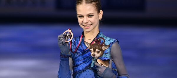 トルソワ選手、プルシェンコ氏への移籍の理由を明かす - Sputnik 日本