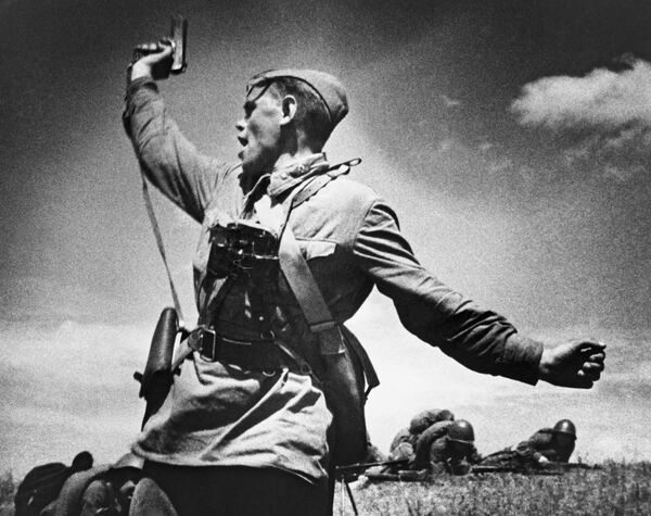  マックス・アリペルト撮影「大隊長」（1942年） - Sputnik 日本