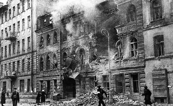 ドイツ軍による砲撃　レニングラード包囲戦（1942年3月1日） - Sputnik 日本