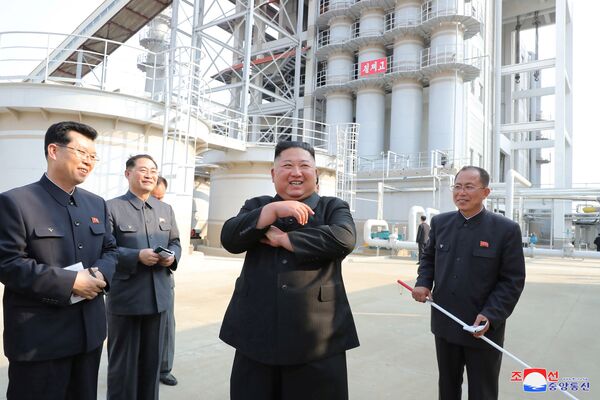 肥料工場の竣工式に出席した金正恩委員長（北朝鮮、平壌） - Sputnik 日本