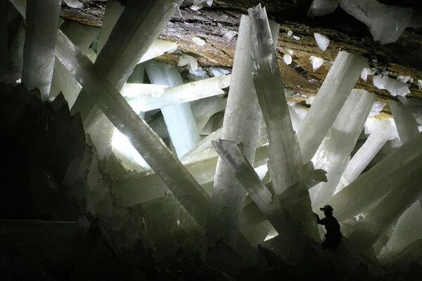 メキシコのナイカ鉱山にある結晶洞窟「クエバ・デ・ロス・クリスタレス（クリスタルの洞窟）」 - Sputnik 日本