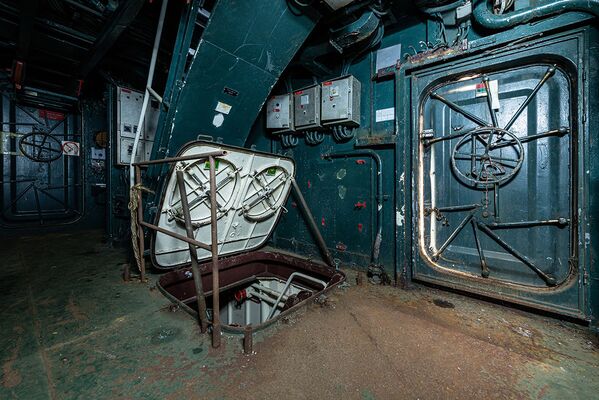 ボブ・ティッセン氏が撮影した廃艦の内部 - Sputnik 日本