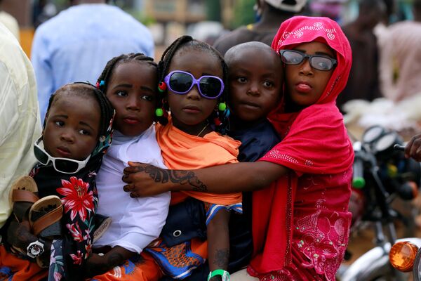 「イド・アル＝フィトル」を祝う子どもたち（ナイジェリア、ナサラワ） - Sputnik 日本