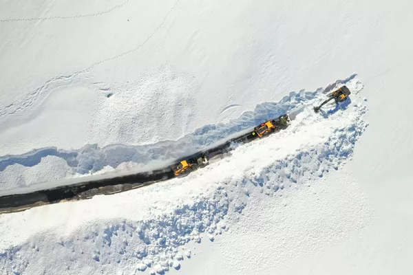 道路を開通させる除雪車(ノルウェー、セテスダール・シーダル) 道路を開通させる除雪車(ノルウェー、セテスダール・シーダル) - Sputnik 日本