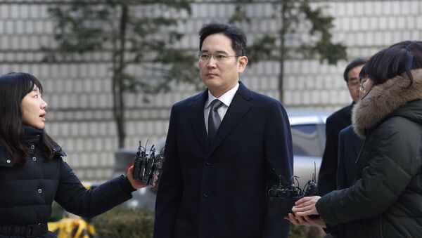 韓国検察、サムスン電子副会長を起訴　株価操作などで - Sputnik 日本