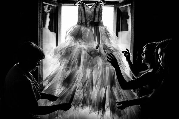 「ウェディング」部門1位入賞作品『Wedding Dress』　Gianfranco Bernardo氏（イタリア） - Sputnik 日本
