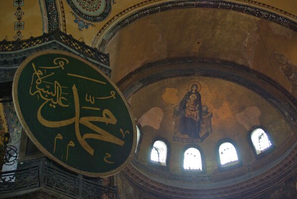 トルコがアヤソフィアをモスクに戻す動きをキリスト教世界は懸念　アヤソフィアは2つの宗教世界のシンボルのままであり続けるのか - Sputnik 日本