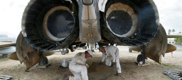 爆撃機 - Sputnik 日本