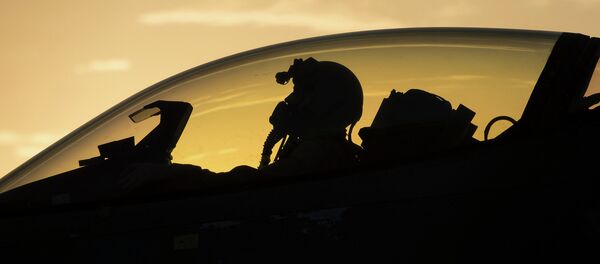 元米空軍パイロット「1945年8月、我々は、勝利し自分達自身と日本人を救うために2発の原爆を投下した」 元米空軍パイロット「1945年8月、我々は、勝利し自分達自身と日本人を救うために2発の原爆を投下した」 - Sputnik 日本