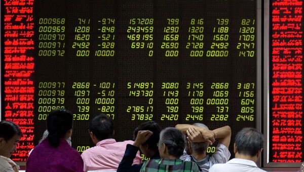上海株式市場、国内市場への悲観から8.5%下落 - Sputnik 日本