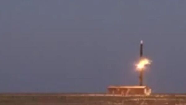 核クラブが行動に：大陸間弾道ミサイル「トーポリ」の発射実験 - Sputnik 日本