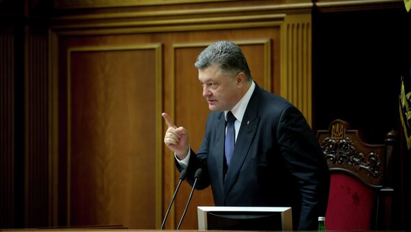 ポロシェンコ大統領：ウクライナでは連邦化も特別な地位の承認も行われない - Sputnik 日本