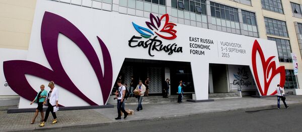 プーチン大統領、「東方フォーラムはロシアをアジア太平洋地域の経済過程への積極的参加者と位置づけるもの」 - Sputnik 日本