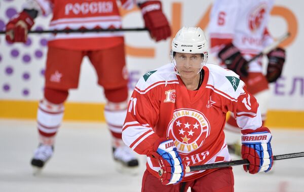 プーチン大統領　アイスホッケーリンクで【アーカイブ写真】 - Sputnik 日本