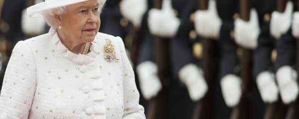 シリアで殲滅された「イスラム国」戦闘員2人 英国女王の殺害を計画 シリアで殲滅された「イスラム国」戦闘員2人 英国女王の殺害を計画 - Sputnik 日本