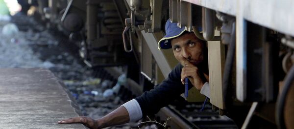 ロシア軍参謀本部「ＩＳ戦闘員らは陣地を離れ、欧州への脱出を試みている」 - Sputnik 日本