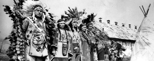 ネイティブアメリカンは「ジェノサイド」を受けたか、女子大生の授業締め出し問題が世論で注目 - Sputnik 日本