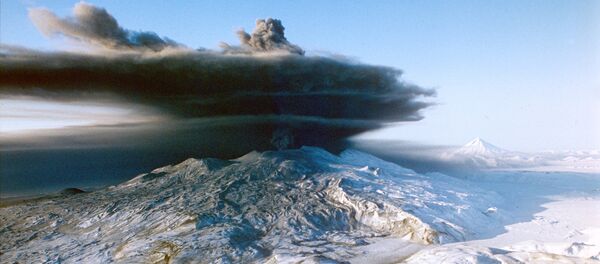 クリュチェフスカヤ火山 クリュチェフスカヤ火山 - Sputnik 日本