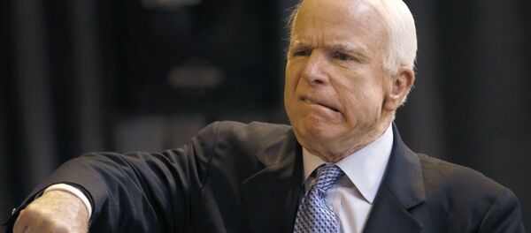マケイン議員、オバマ政権の対露制裁は遅すぎ マケイン議員、オバマ政権の対露制裁は遅すぎ - Sputnik 日本