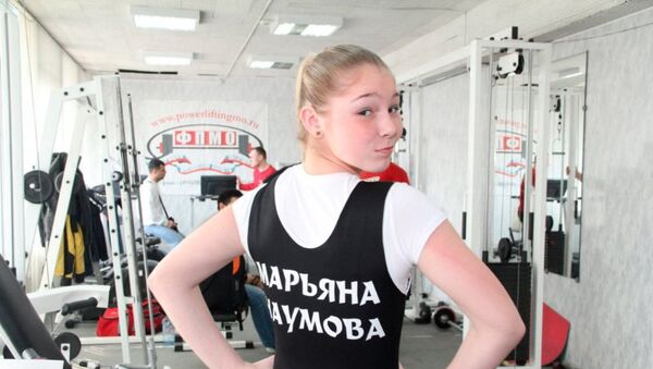 ロシアの「世界最強少女」　人道的任務でシリアへ - Sputnik 日本