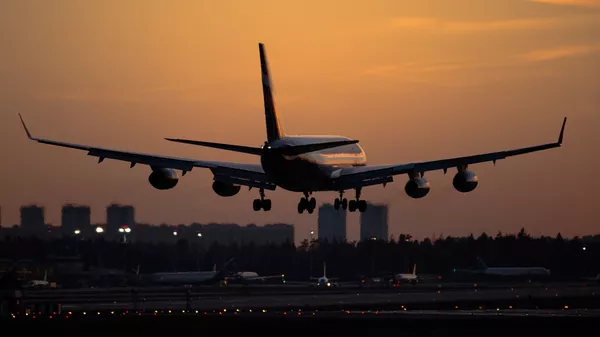 ロシアの航空会社、ウクライナへのフライトを禁止される - Sputnik 日本