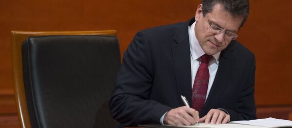 欧州委員会のエネルギー担当副議長、マロウシュ・シェフチョビッチ氏 - Sputnik 日本