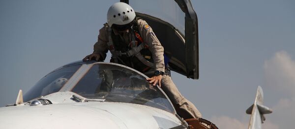 ロシア　ＩＳの通信拠点と指揮所を破壊 - Sputnik 日本